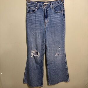 Levis Premium Jeans Womens Size 29 High Loose Flare Distressed Light Wash Blue